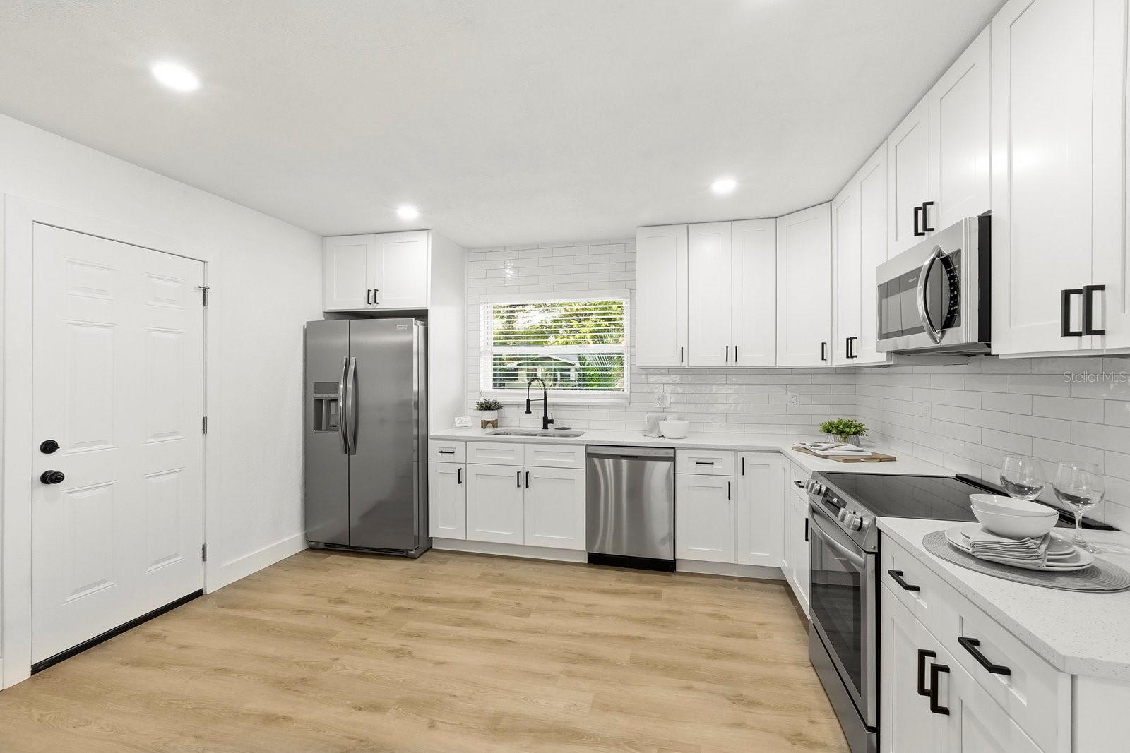 Image 11 of 33 For 1757 Bel Keene Drive