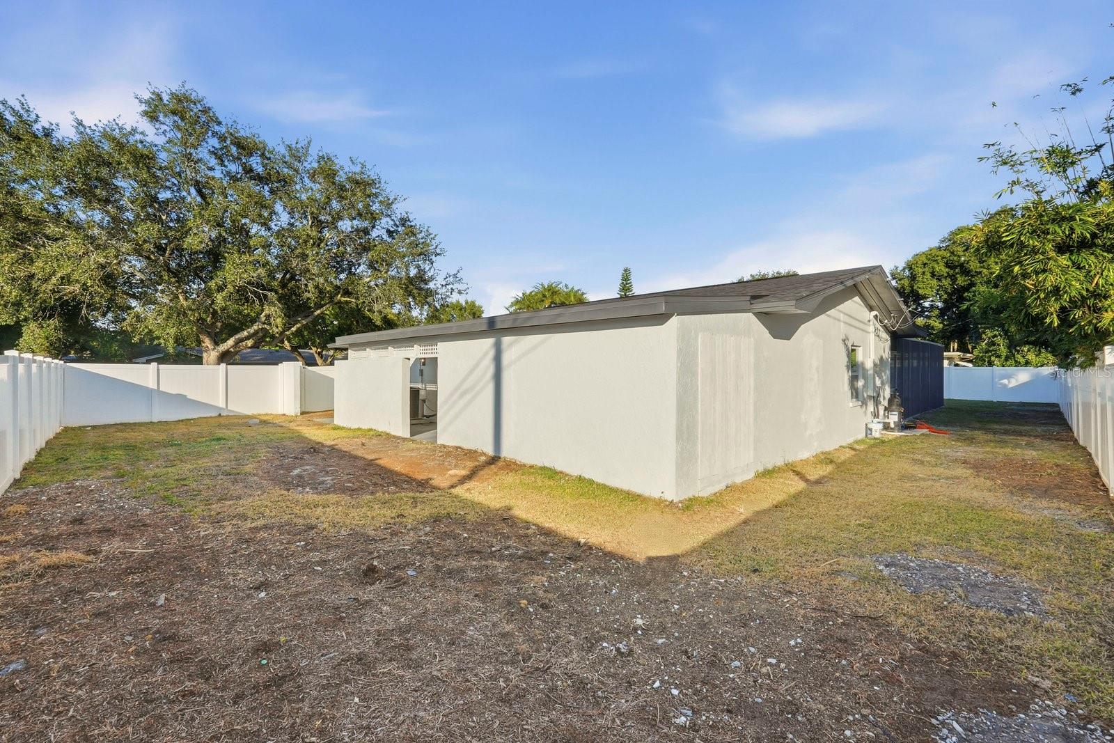 Image 30 of 33 For 1757 Bel Keene Drive