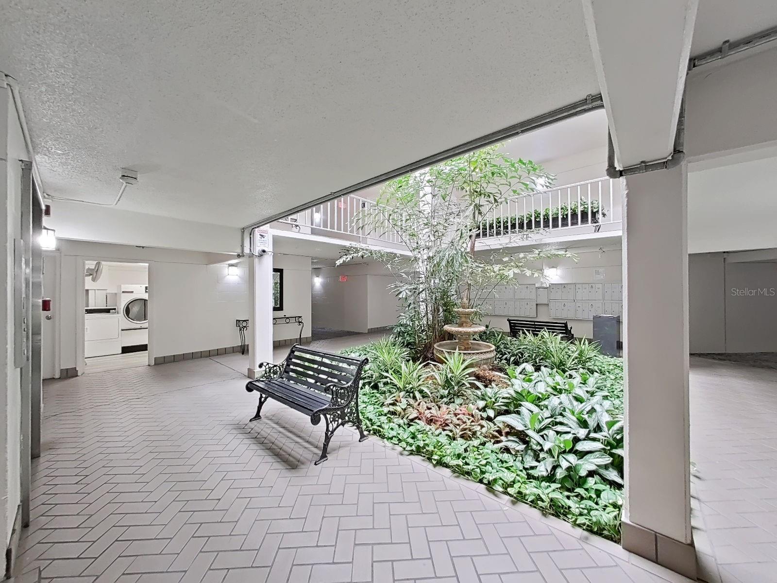 Image 35 of 45 For 3325 Bayshore Boulevard F22