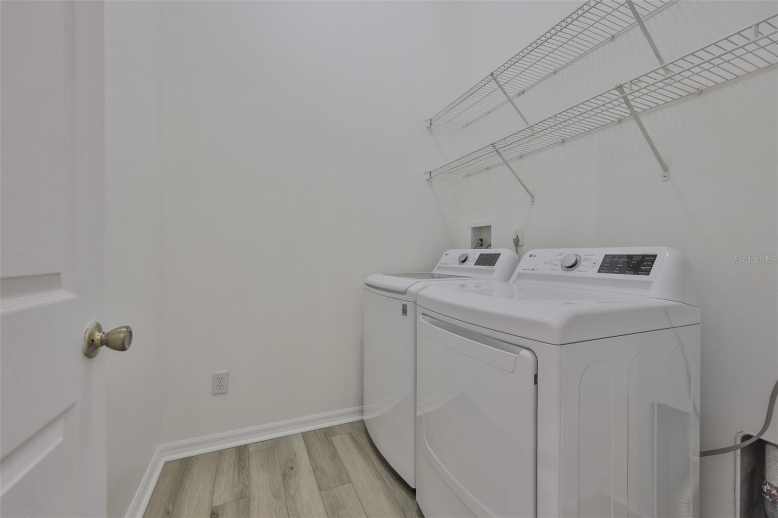 Image 20 of 32 For 15820 49th Street