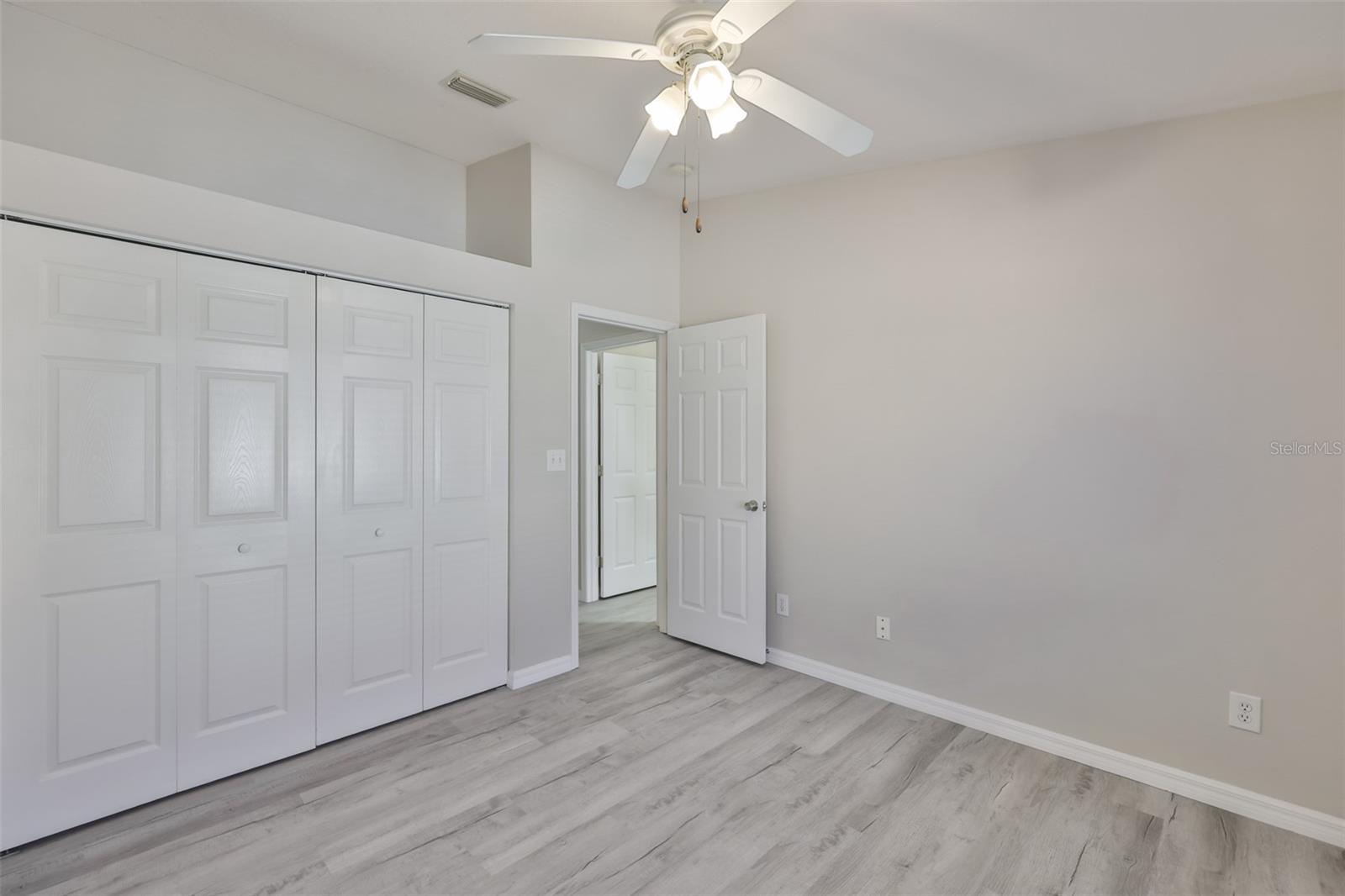 Image 23 of 32 For 15820 49th Street