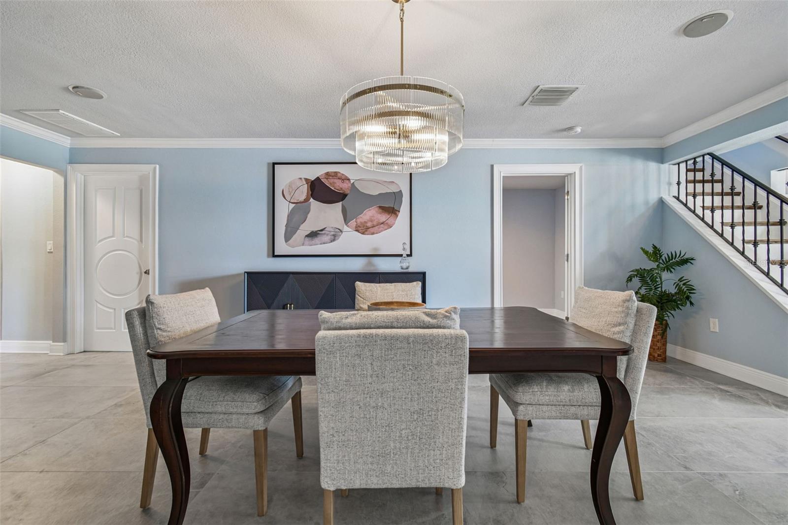 Image 26 of 67 For 8025 Island Drive