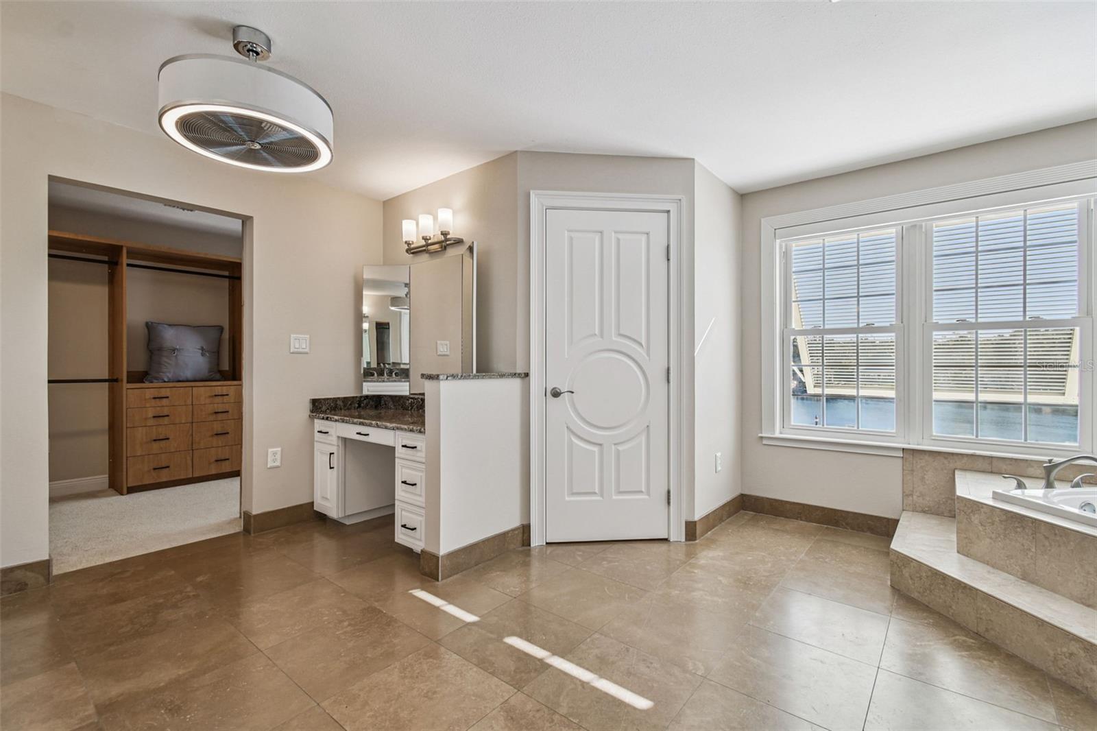 Image 41 of 67 For 8025 Island Drive