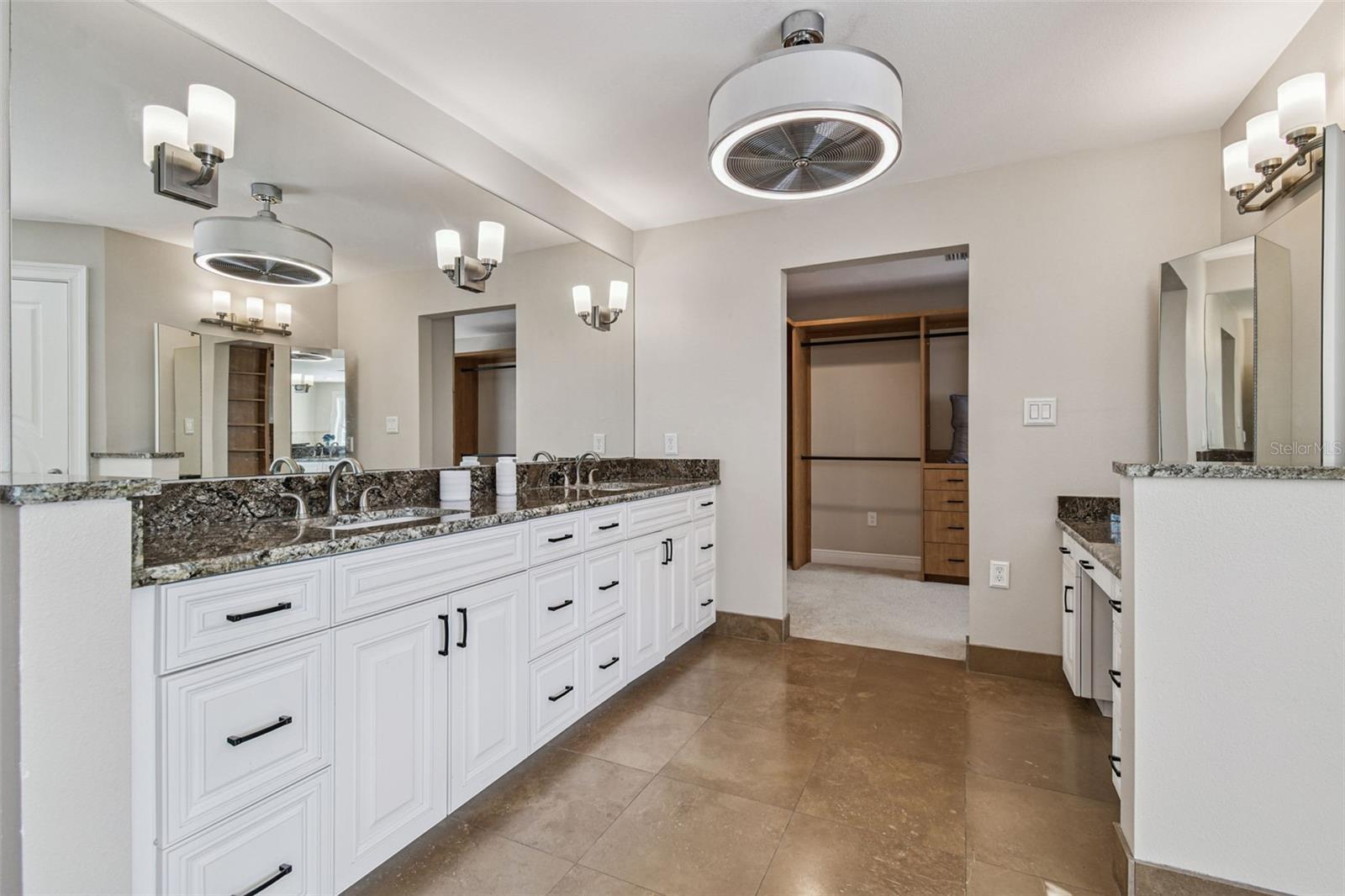 Image 42 of 67 For 8025 Island Drive