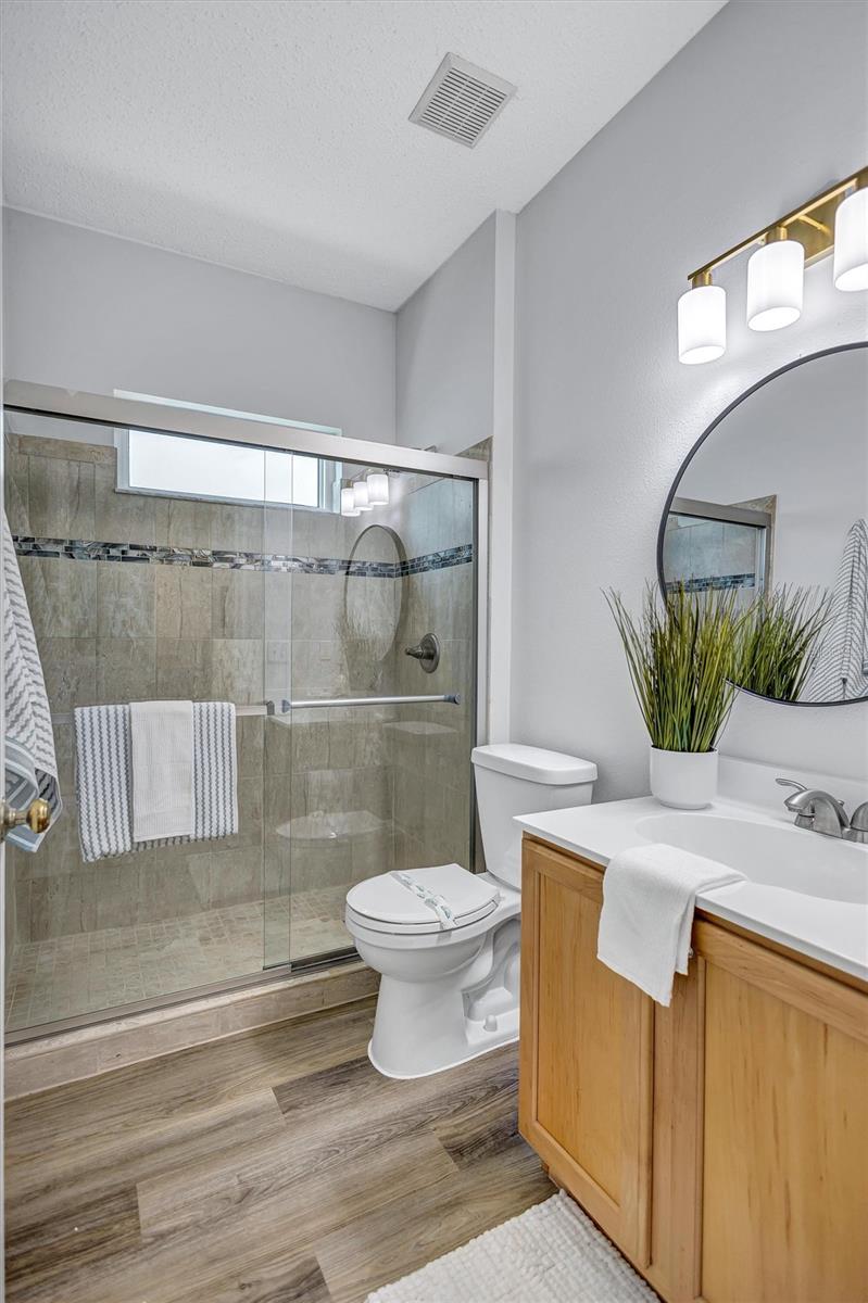 Image 30 of 61 For 1930 Fruitridge Street