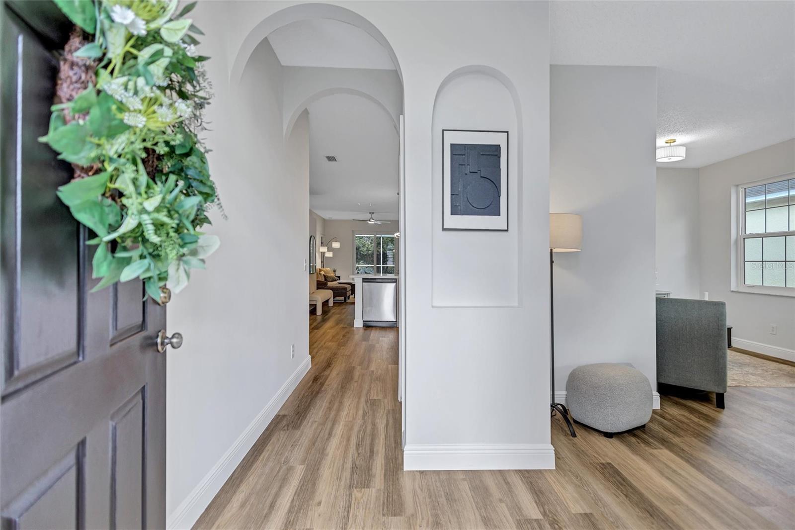 Image 6 of 61 For 1930 Fruitridge Street