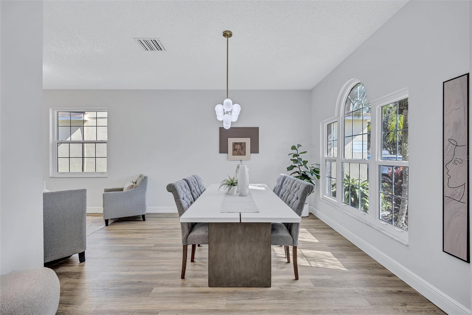 Image 8 of 61 For 1930 Fruitridge Street