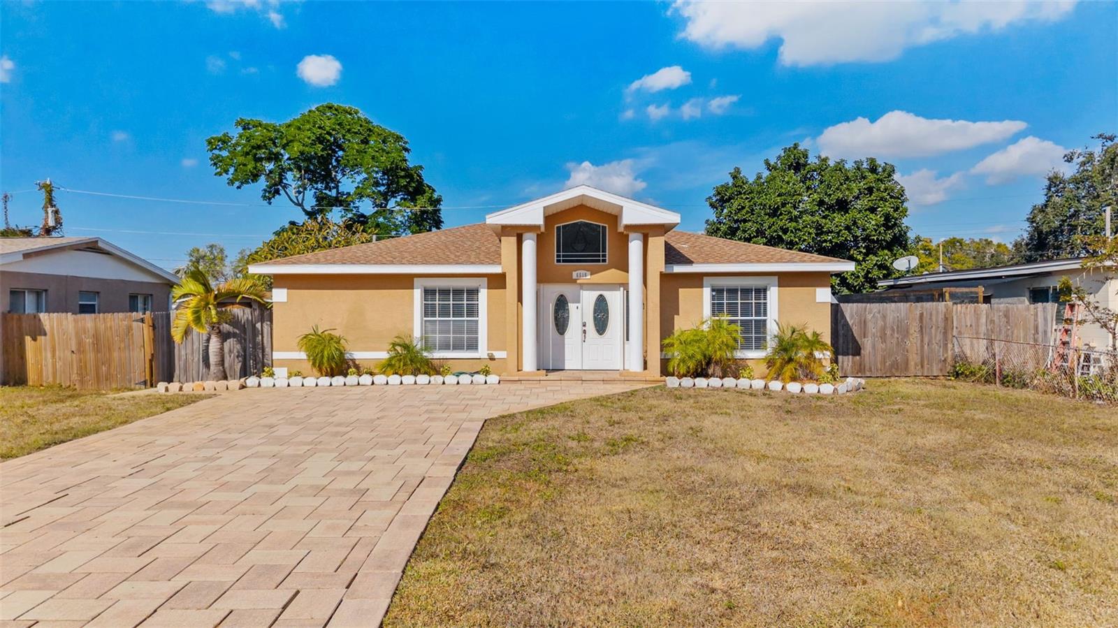 Details for 6515 34th Avenue N, ST PETERSBURG, FL 33710