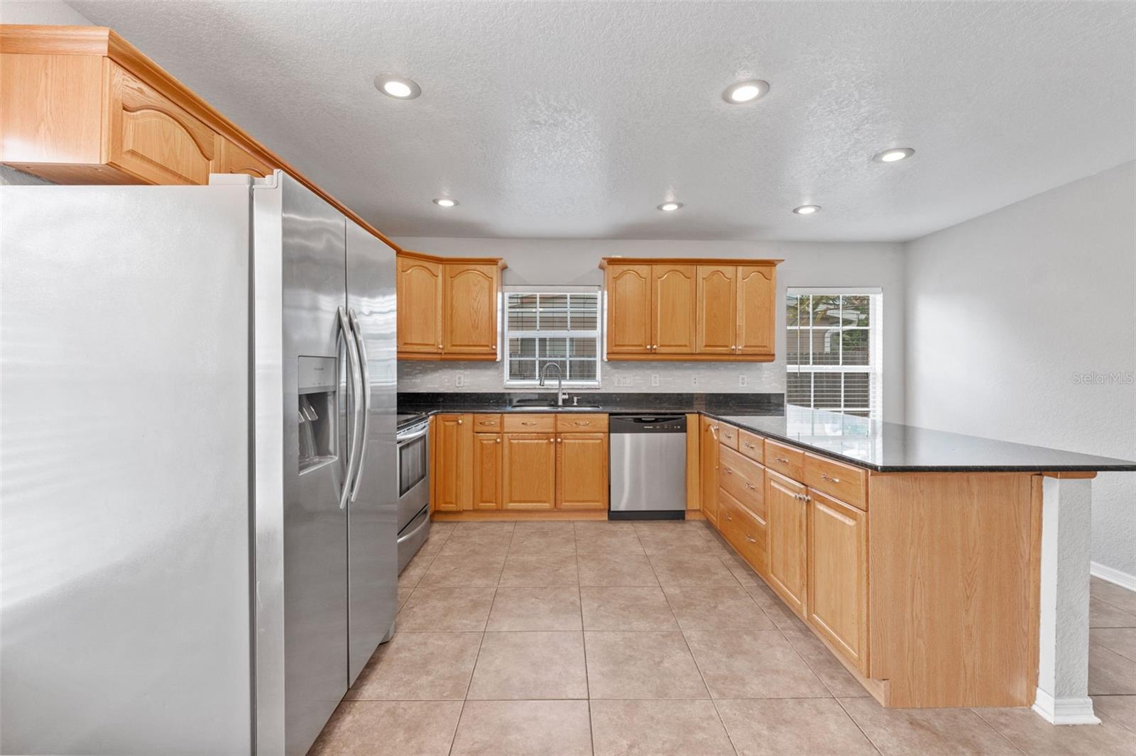 Image 11 of 37 For 6515 34th Avenue N