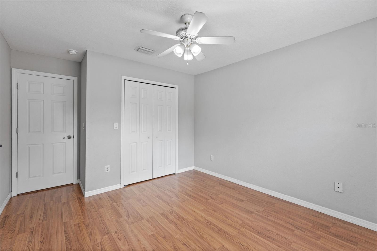 Image 21 of 37 For 6515 34th Avenue N