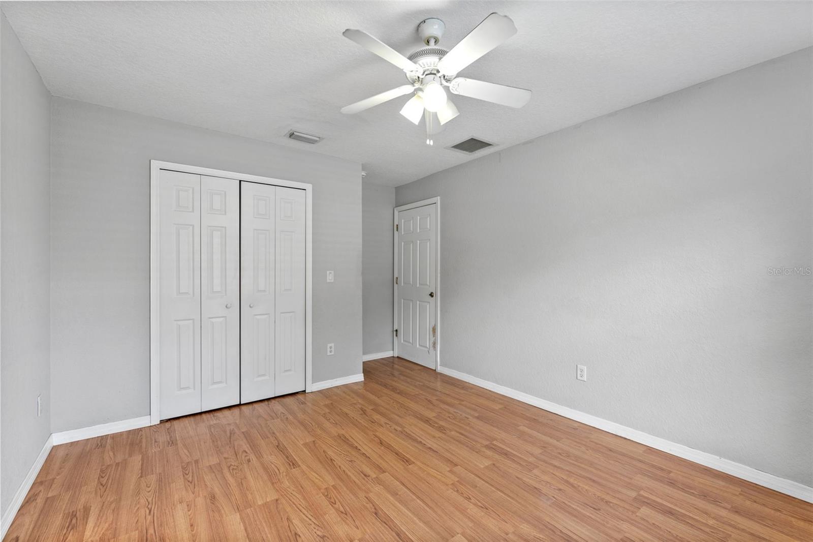 Image 26 of 37 For 6515 34th Avenue N