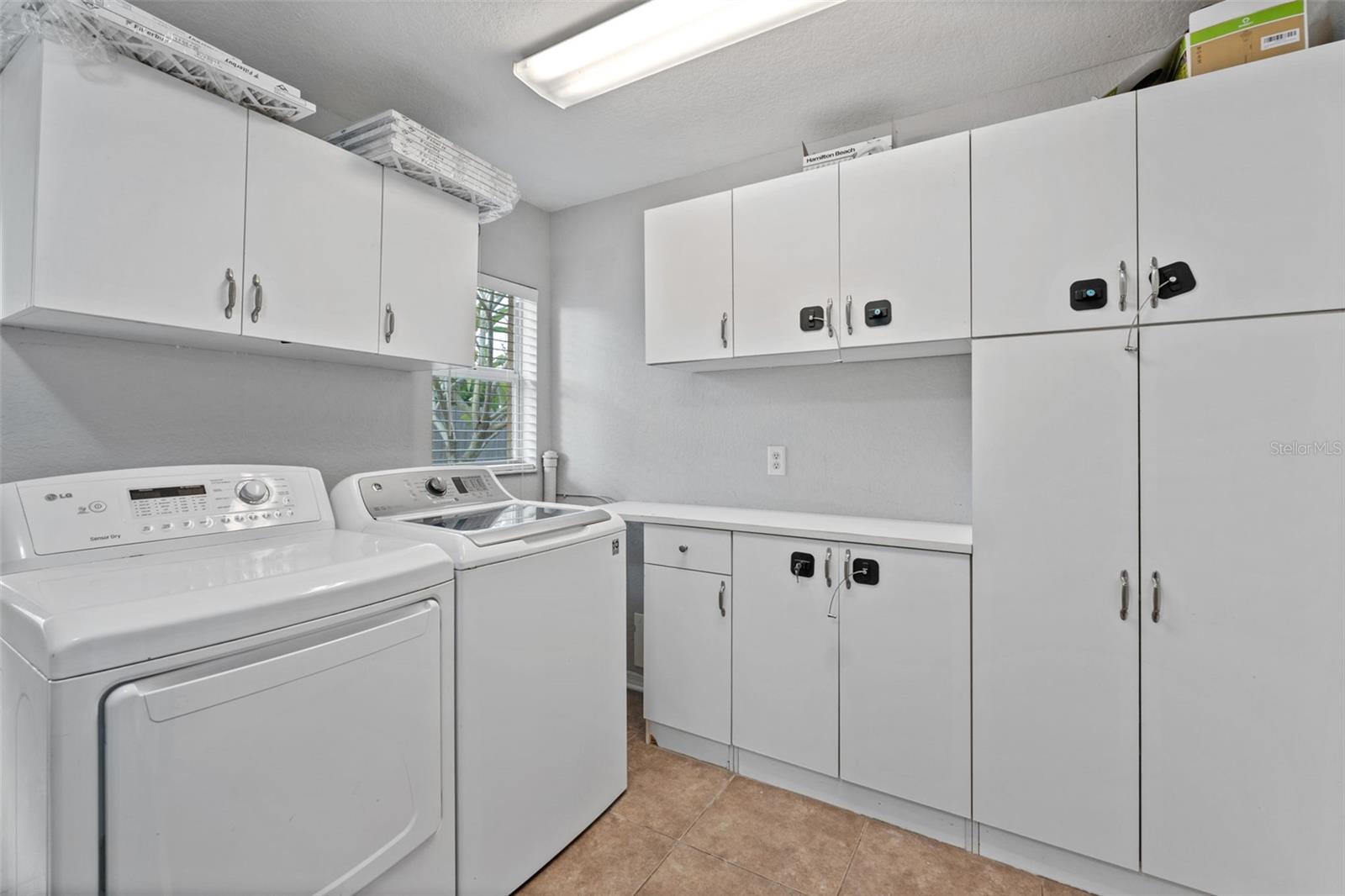 Image 29 of 37 For 6515 34th Avenue N