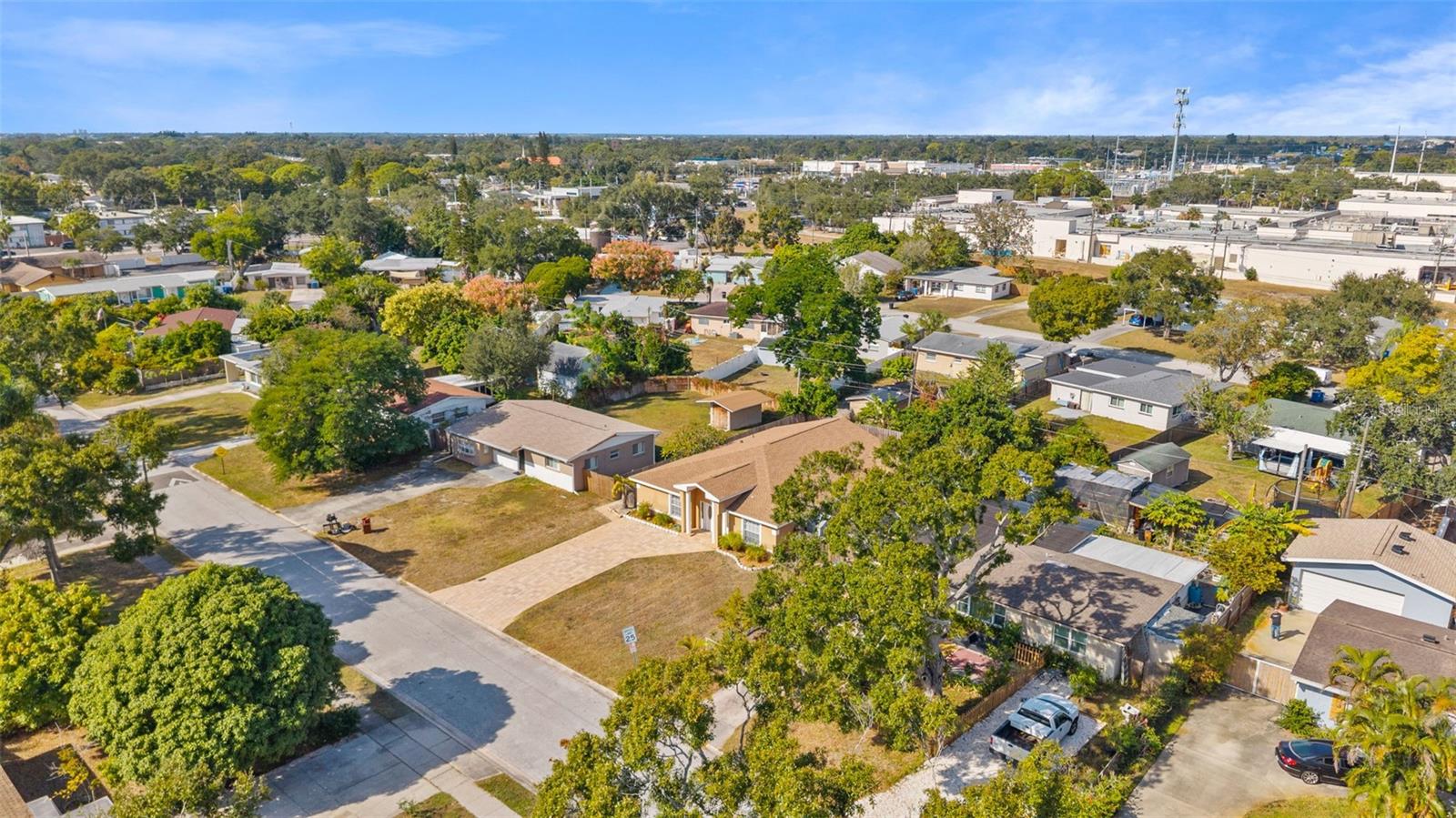 Image 36 of 37 For 6515 34th Avenue N