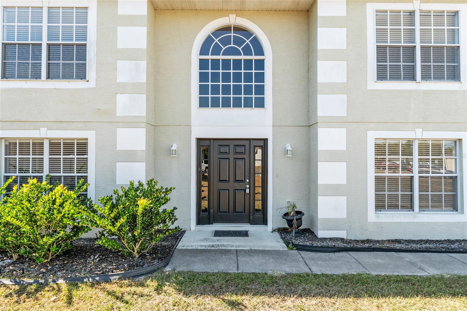 Image 4 of 74 For 11684 56th Terrace