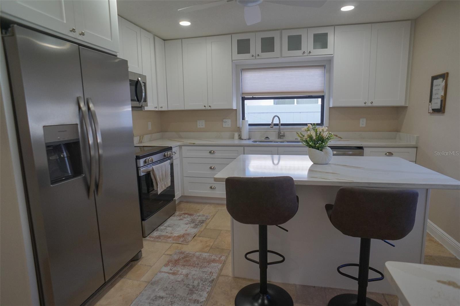 Image 25 of 37 For 929 Lantana Avenue