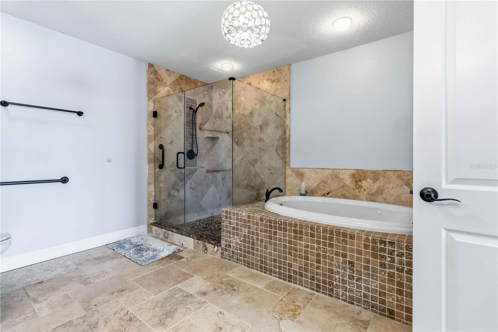 Image 19 of 51 For 4125 End Road 306