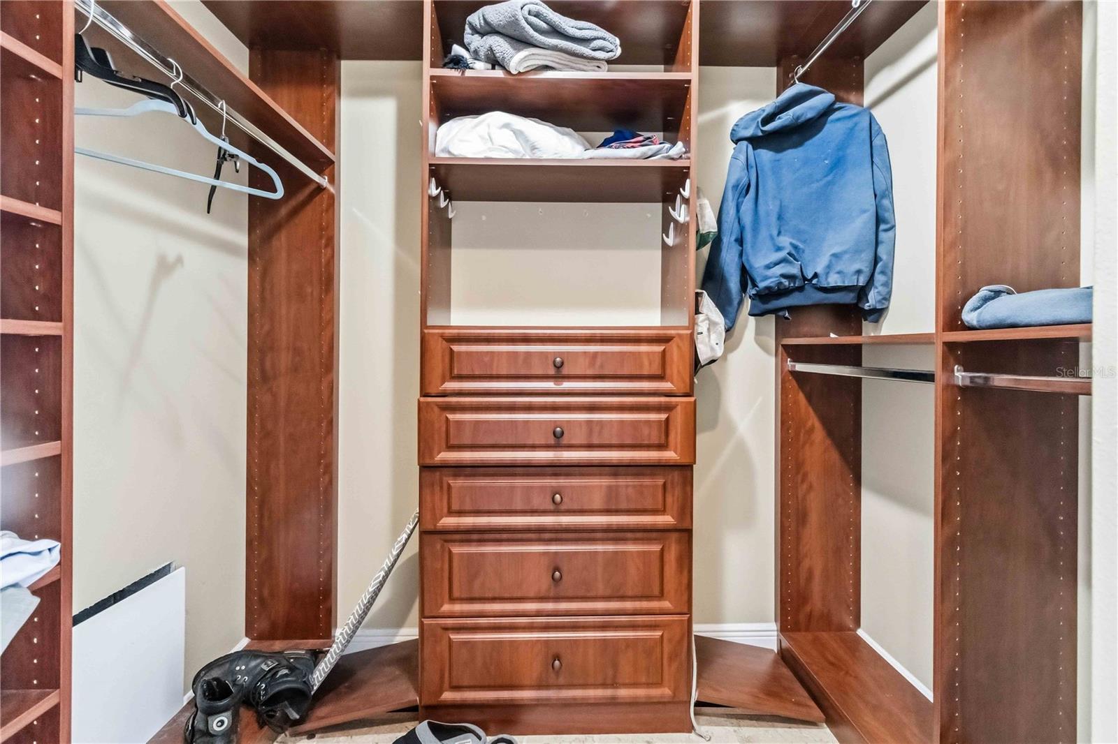 Image 23 of 51 For 4125 End Road 306