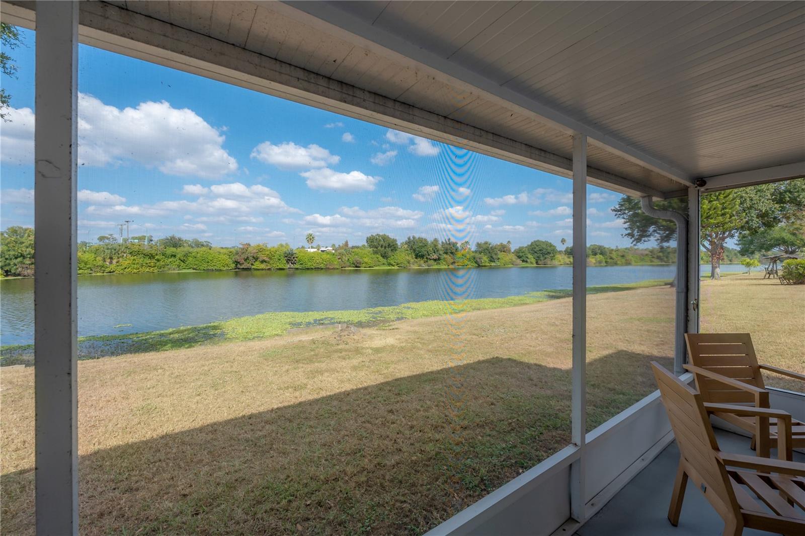 Image 8 of 49 For 758 Burlwood Street