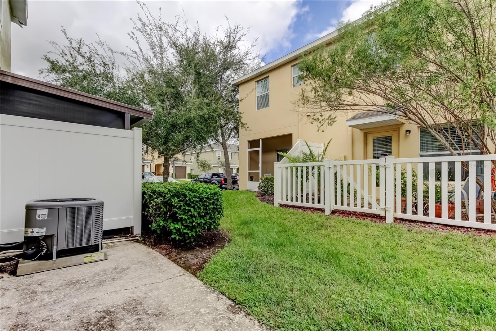 Image 31 of 34 For 8504 Gablebend Way