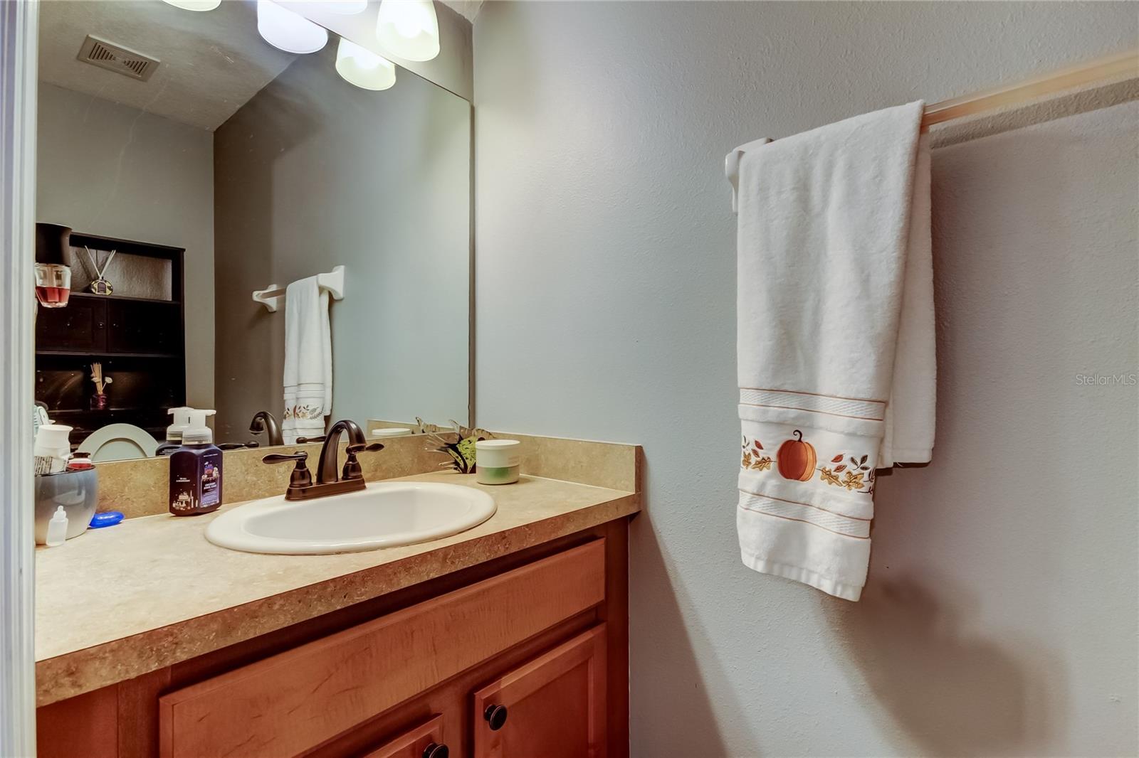 Image 8 of 34 For 8504 Gablebend Way