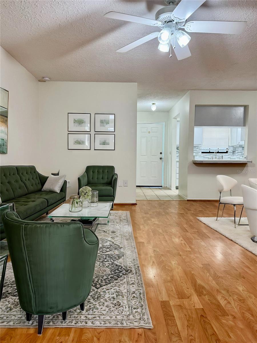 Image 10 of 32 For 11721 Salmon Drive