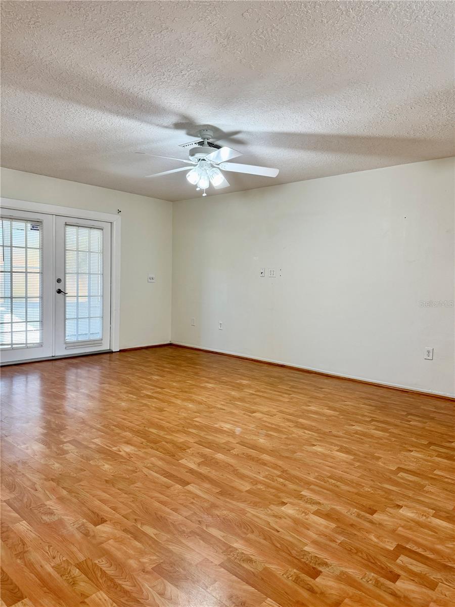 Image 23 of 32 For 11721 Salmon Drive