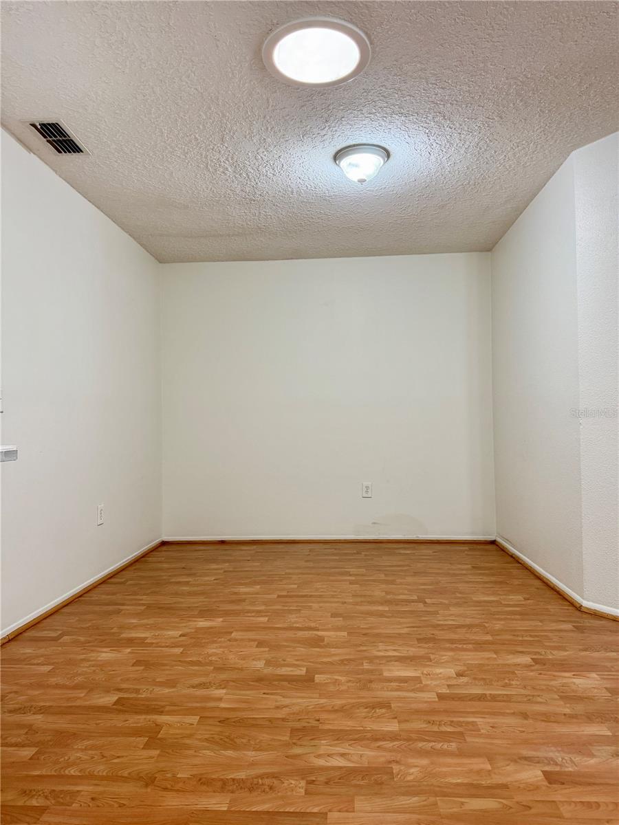 Image 25 of 32 For 11721 Salmon Drive