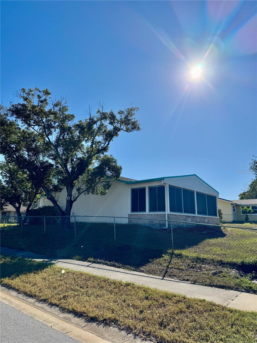 Image 30 of 32 For 11721 Salmon Drive