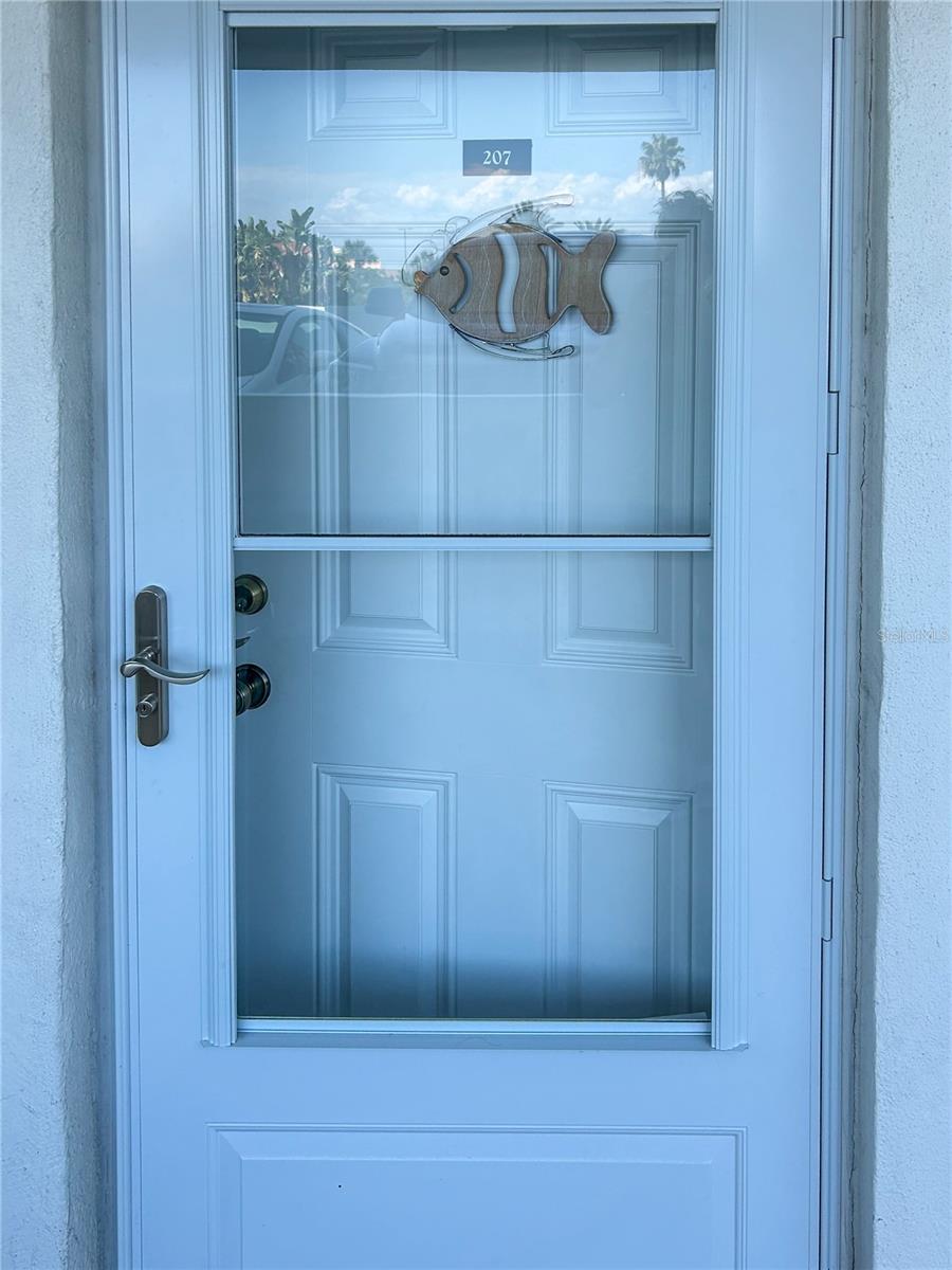 Image 3 of 35 For 1230 Gulf Boulevard 207