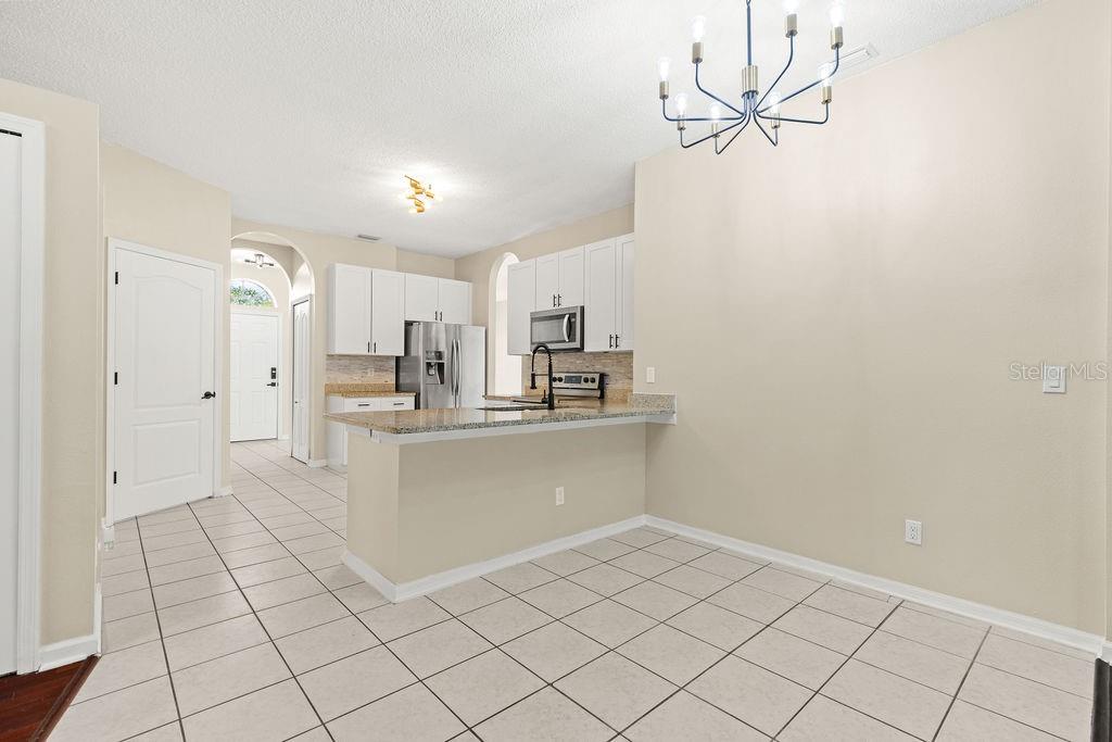 Image 11 of 47 For 10641 Firebrick Court