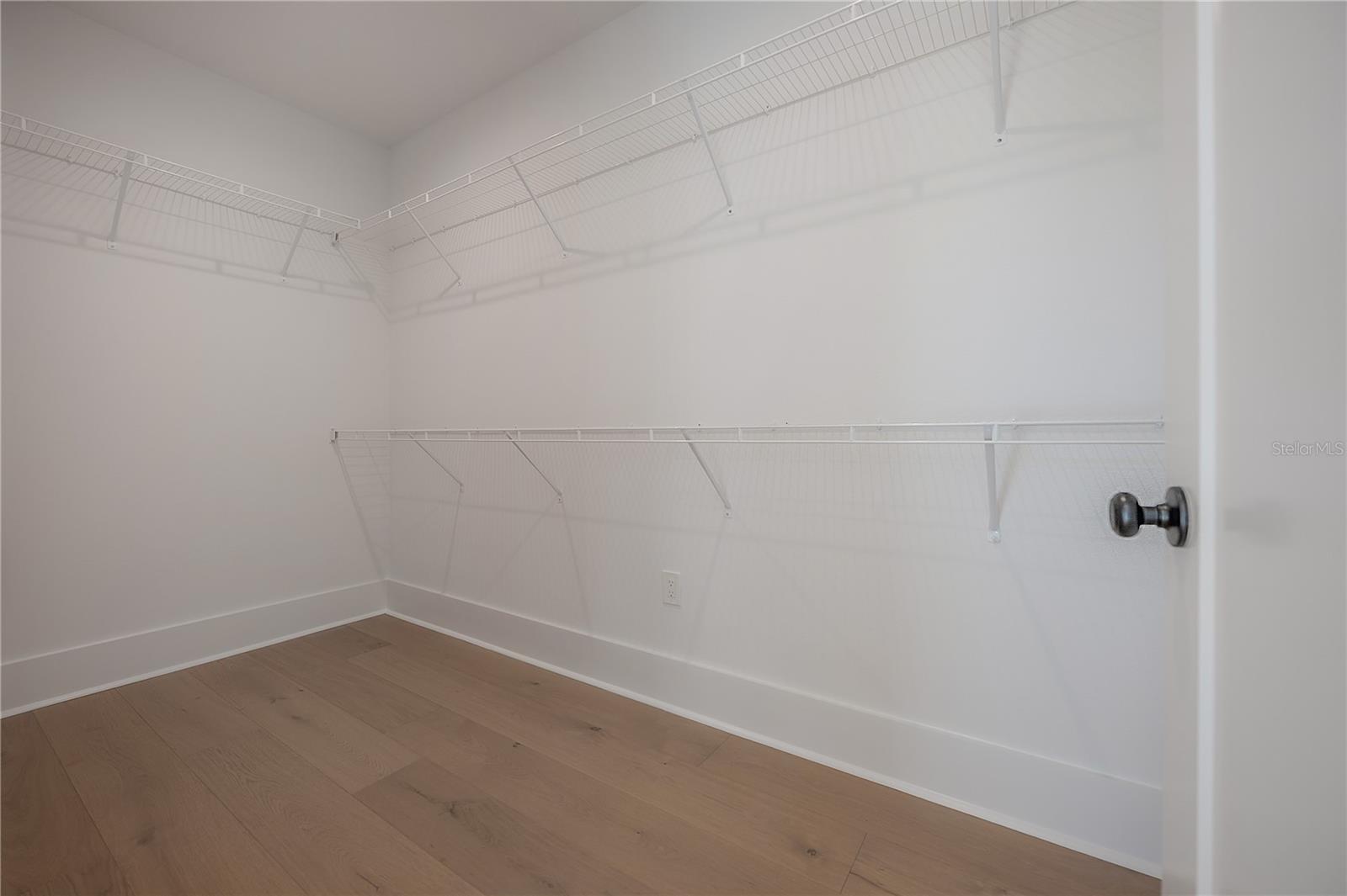 Image 40 of 59 For 801 North Street