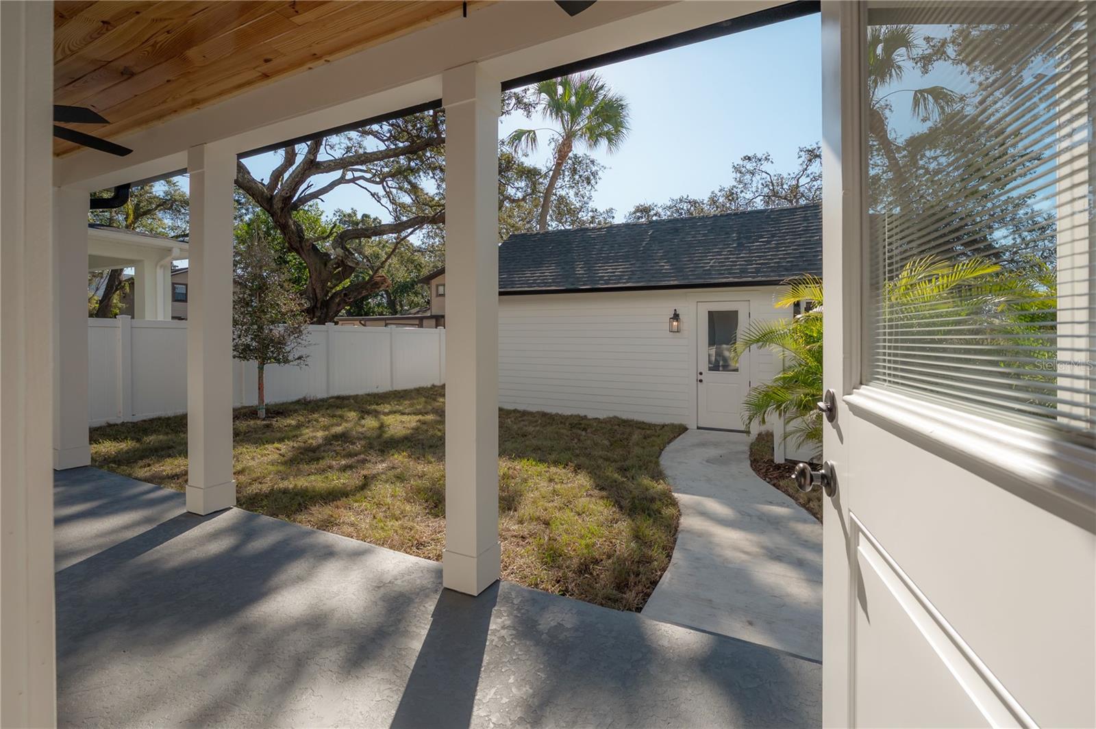 Image 50 of 59 For 801 North Street