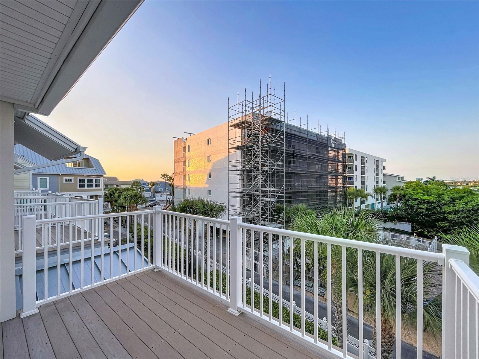 Image 26 of 94 For 19915 Gulf Blvd  605