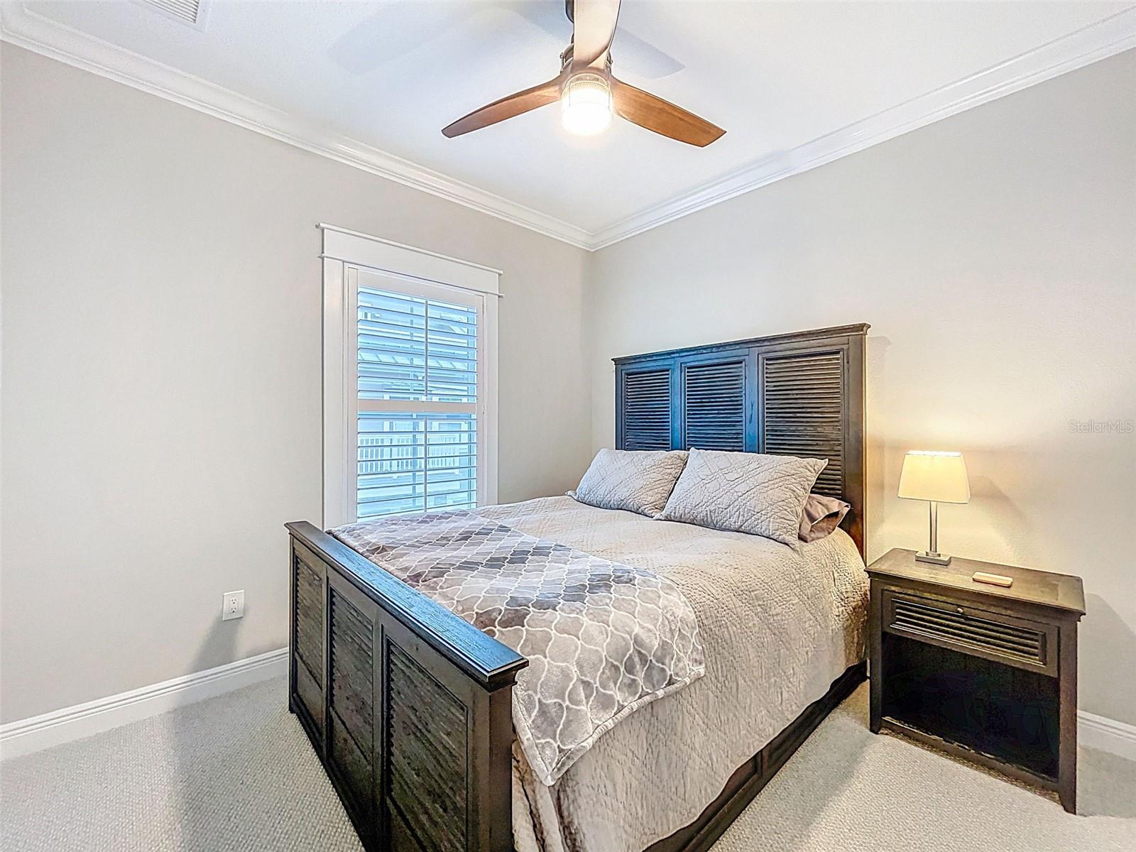 Image 32 of 94 For 19915 Gulf Blvd  605