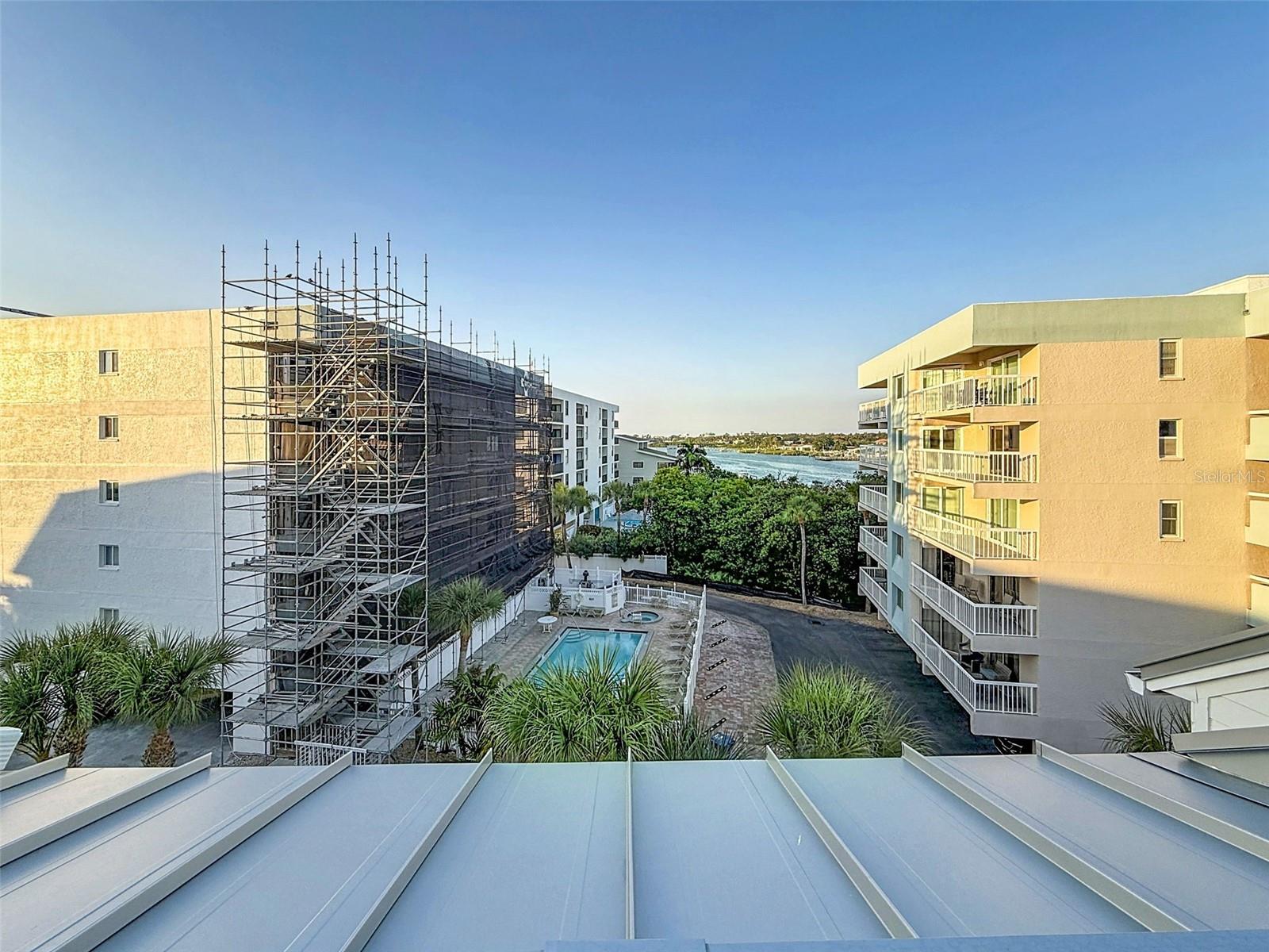 Image 57 of 94 For 19915 Gulf Blvd  605