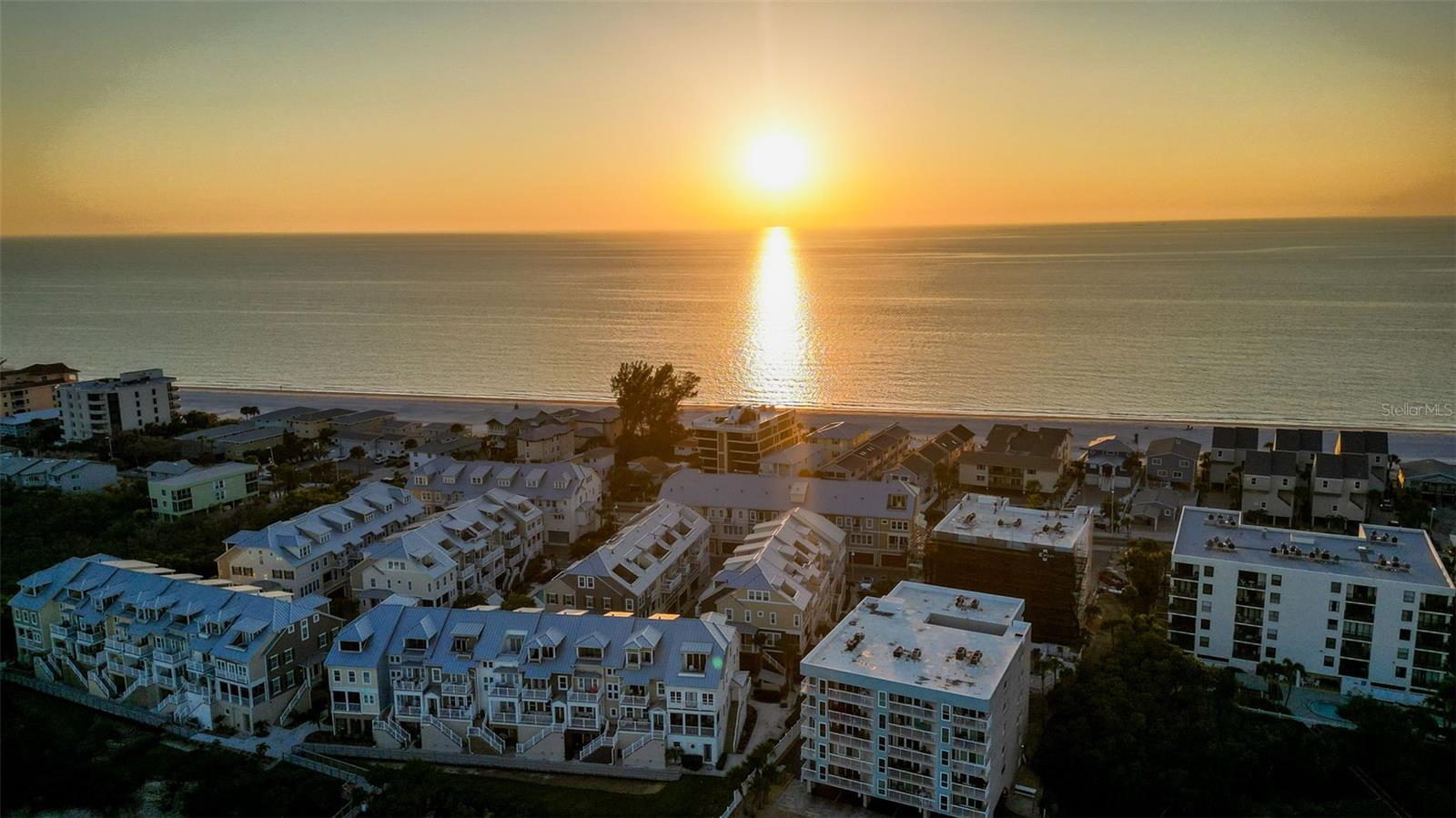 Image 82 of 94 For 19915 Gulf Blvd  605