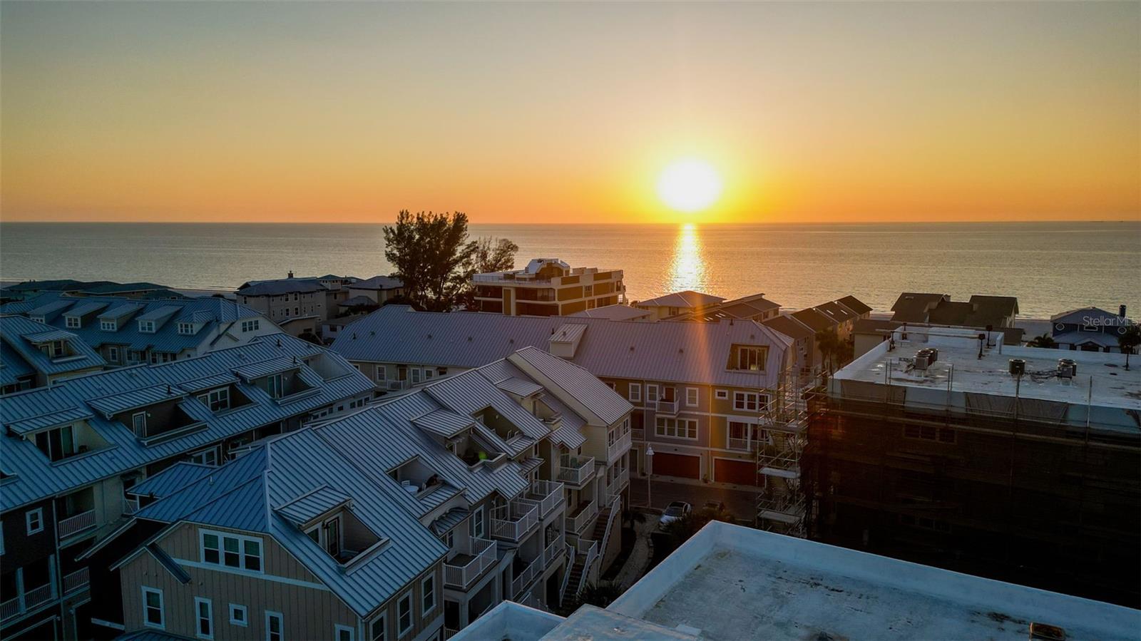 Image 84 of 94 For 19915 Gulf Blvd  605