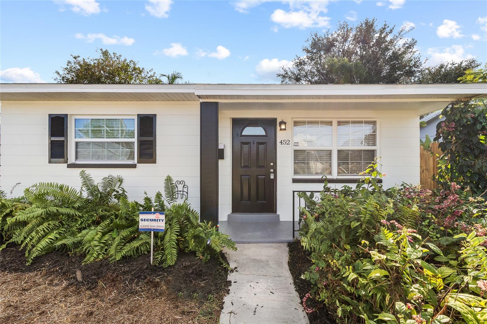 Image 4 of 39 For 452 45th Avenue N