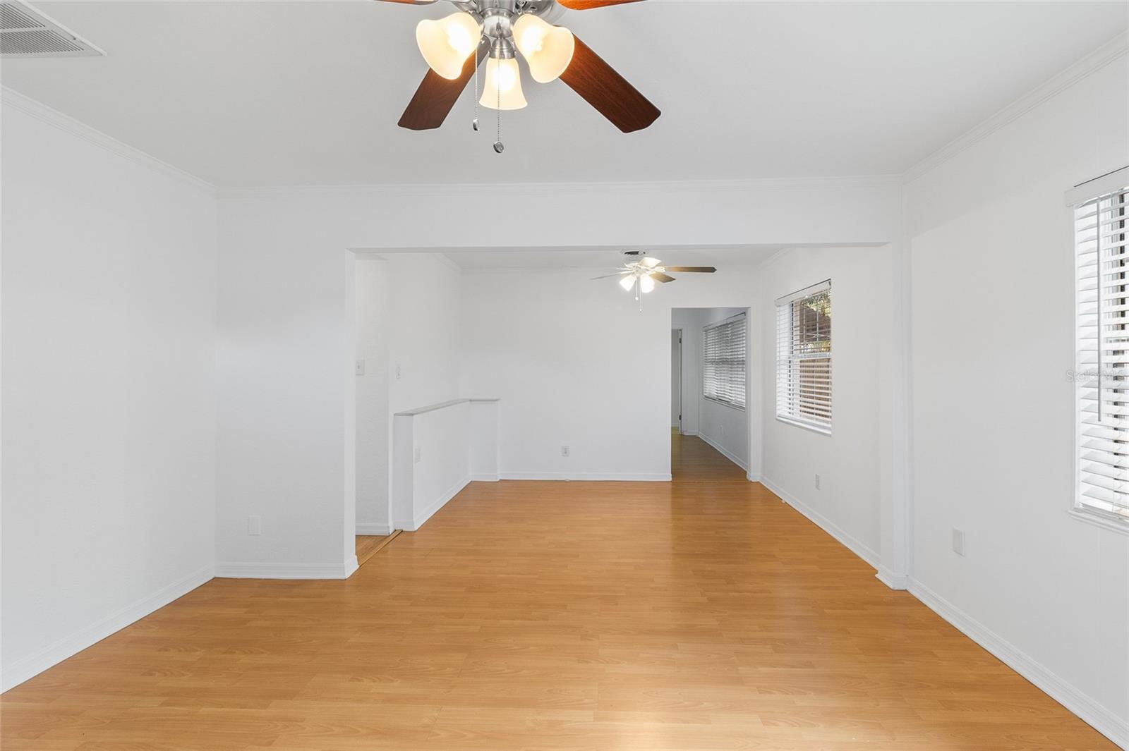 Image 9 of 39 For 452 45th Avenue N