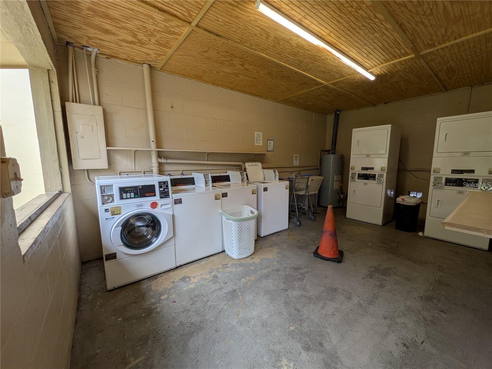 Image 12 of 15 For 2500 Harn Boulevard B12