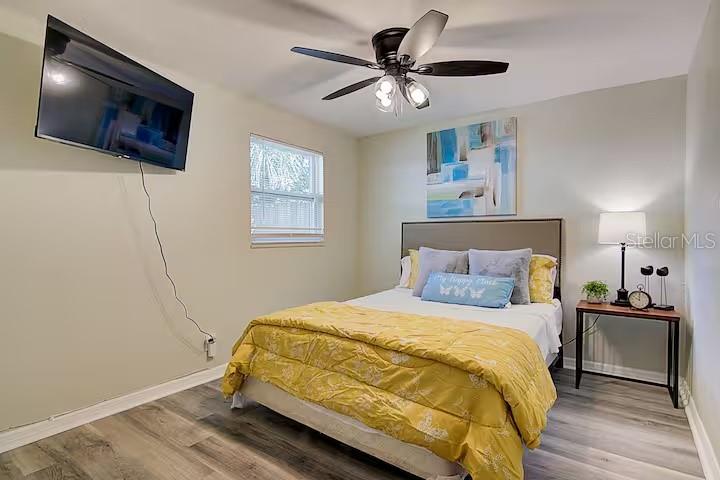 Image 33 of 43 For 1402 33rd Avenue