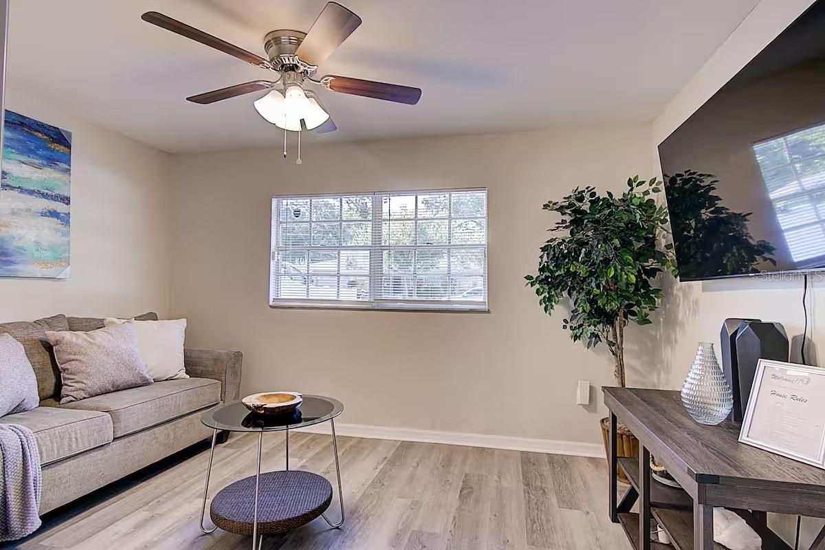 Image 36 of 43 For 1402 33rd Avenue