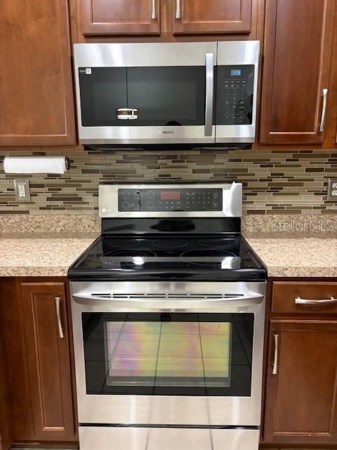 Image 12 of 23 For 4670 69th Place N