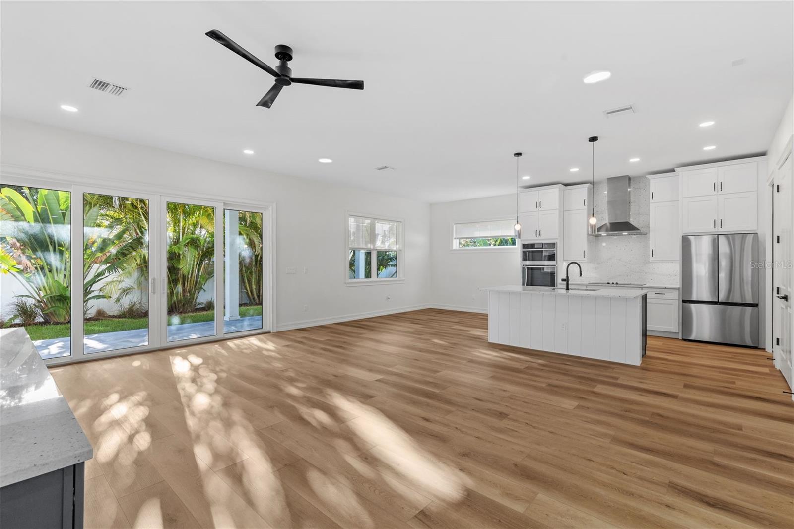 Image 10 of 48 For 3801 71st Street N