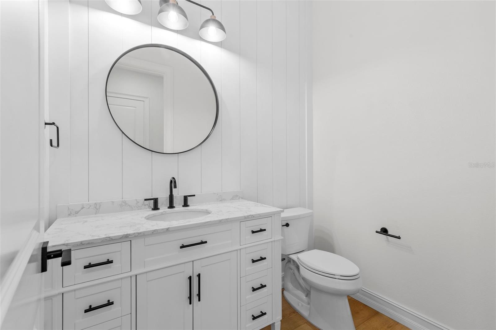 Image 17 of 48 For 3801 71st Street N