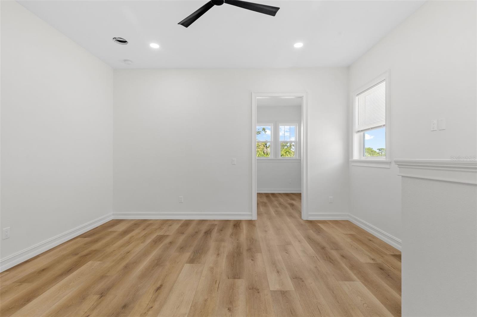 Image 21 of 48 For 3801 71st Street N