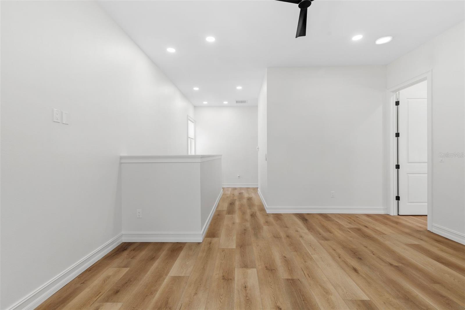 Image 22 of 48 For 3801 71st Street N