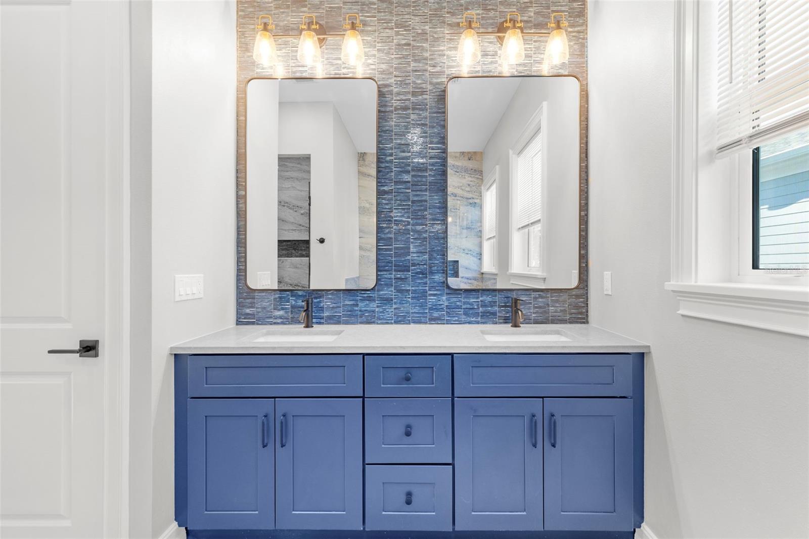 Image 25 of 48 For 3801 71st Street N