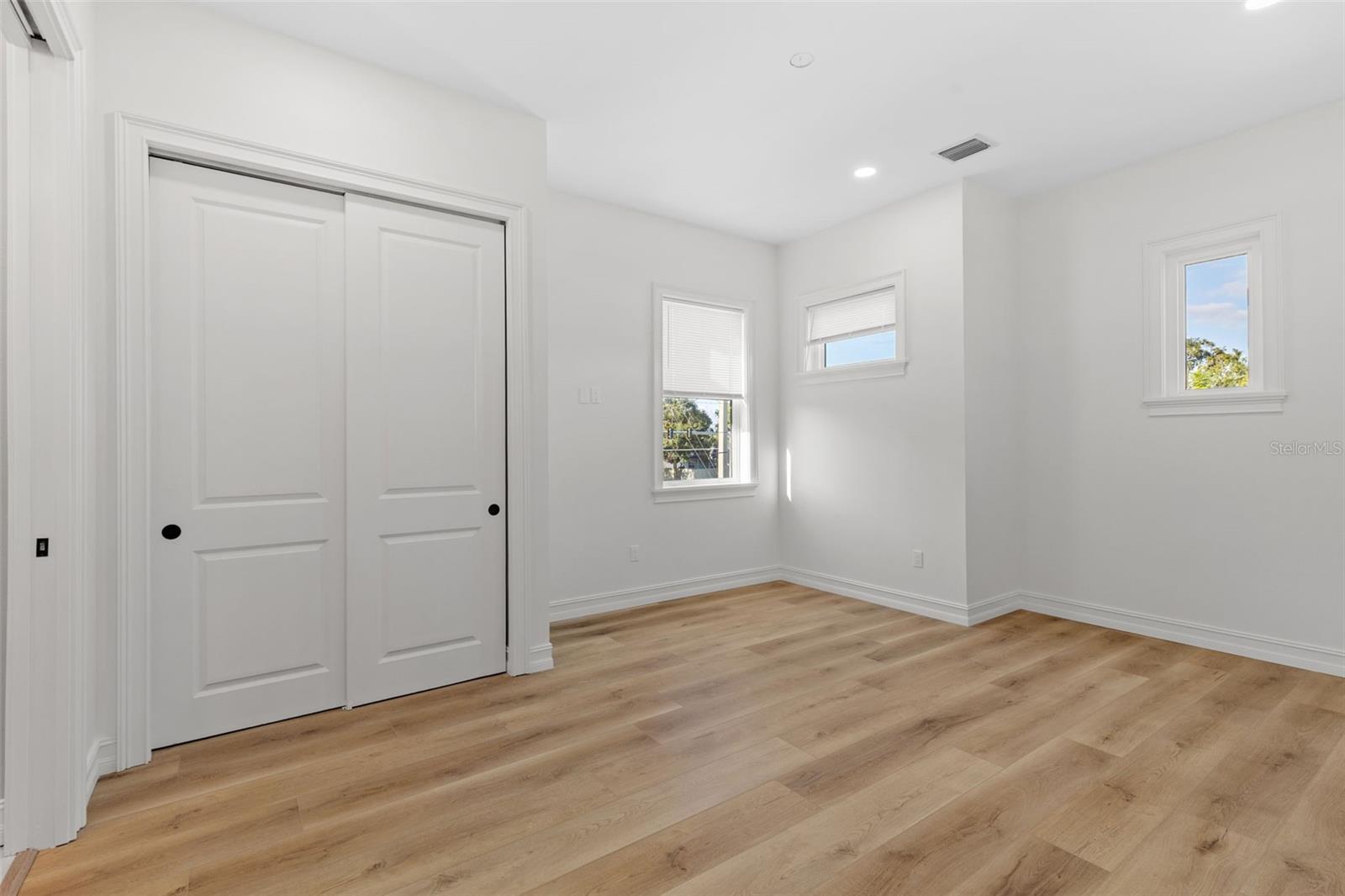 Image 29 of 48 For 3801 71st Street N