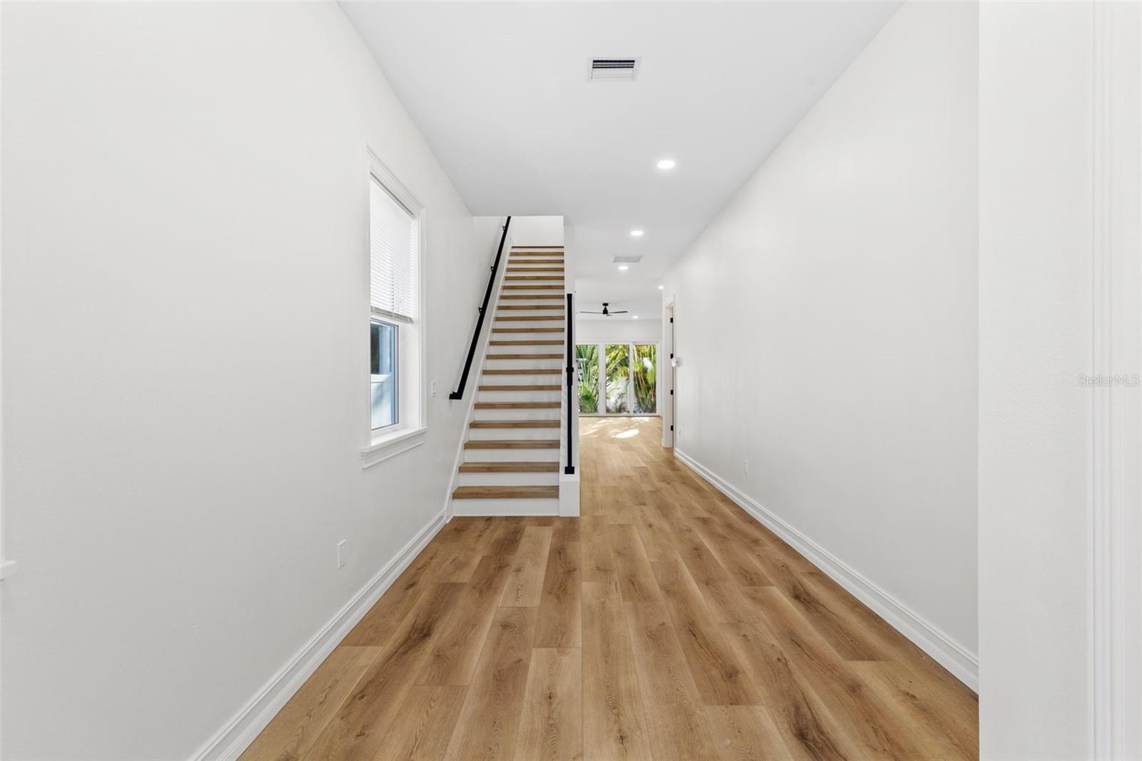 Image 4 of 48 For 3801 71st Street N